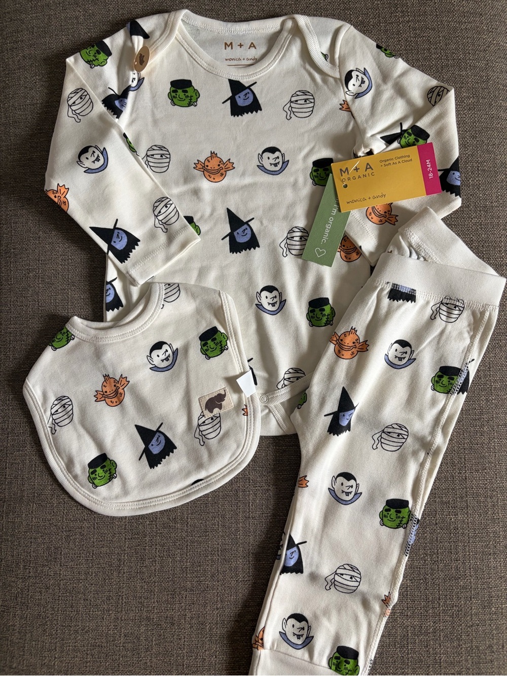 NWT•Monica + Andy Organic Cotton Halloween Bodysuit, Pants & Bib Set | 18-24m